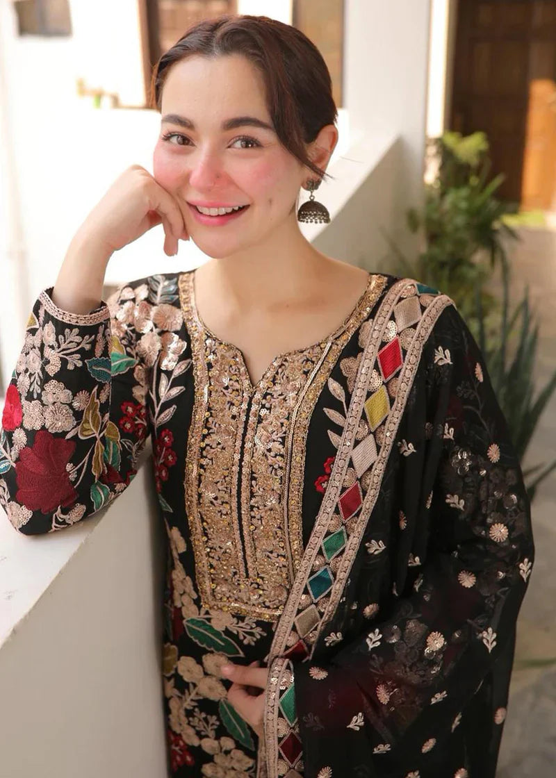 Pure Chiffon Heavy Embroidered Wedding Dress : WW169